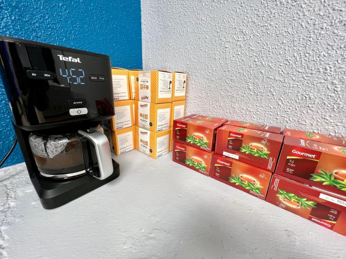 Hostel Acacias Μαδρίτη Εξωτερικό φωτογραφία